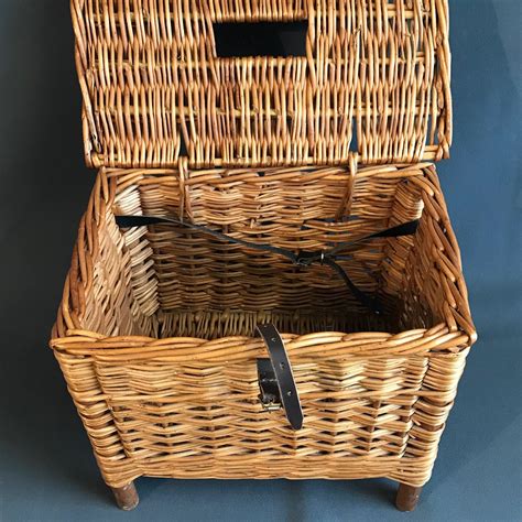 Basket is the first smart grocery shopping app built for shoppers, by shoppers. Junior Vintage Wicker Fishing Basket - Leather & Sporting ...
