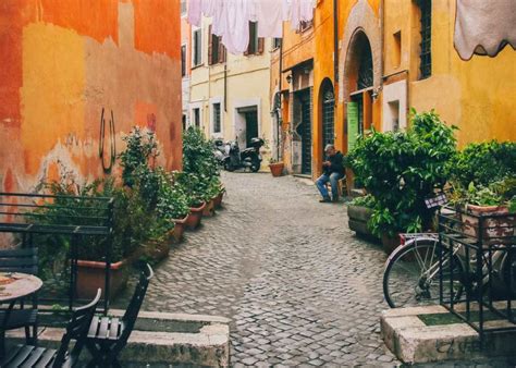 A Guide To Romes Trastevere Neighborhood Rock A Little Travel