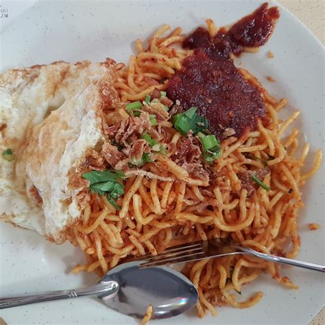 Fazal bahardeen tried nasi goreng at warong wakomo r&r pagoh 3 years agomalaysia. Warong Wakomo Rr Pagoh - Halal Restaurant in Pagoh | Halal ...