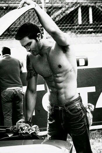 Derek Tyler Hoechlin Tyler Hoechlin Derek Hale Hot Men Look At You How To Look Better