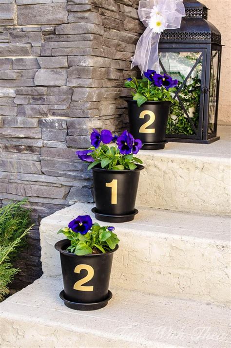 25 Diy Decorating Ideas To Spring Up Your Front Porch