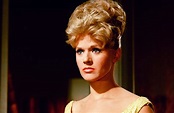 Connie Stevens: Net Worth, Obituary, Health, Movies & TV Shows, Songs ...