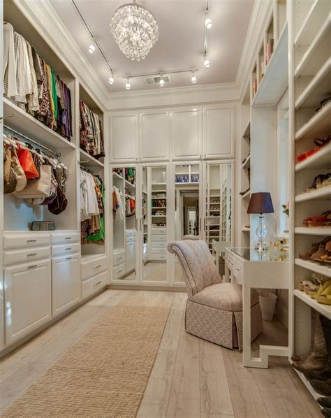 The Most Beautiful Walk In Wardrobes And Closets To Give You Storage Inspiration Closet