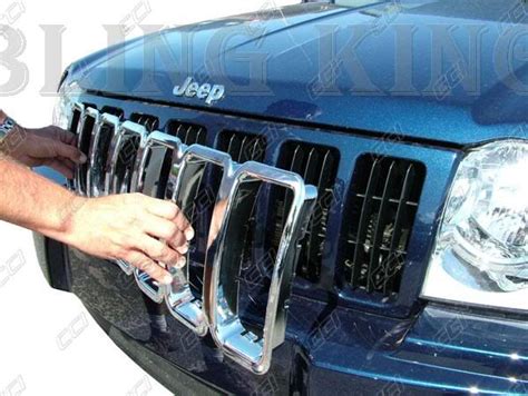 Jeep Grand Cherokee Grill Insert