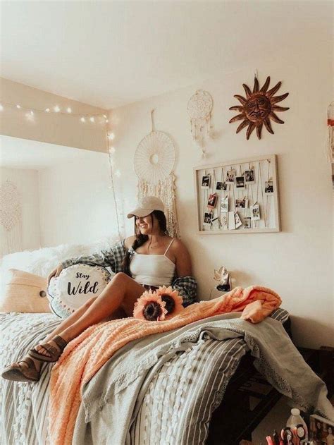 70 Gorgeous Cozy Dorm Room Ideas Youll Want To Copy Dormroomideas Cozydormroom Dormroom