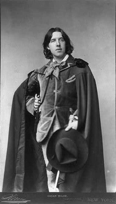The Picture Of Oscar Wilde A Brief Biography