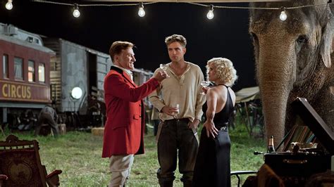 Movie Review Water For Elephants Movie Show Plus