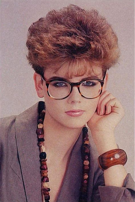 The thing is that 80's looks are officially back in fashion ladies!! 537 best 80s Hair 1 images on Pinterest | 1980s hairstyles ...
