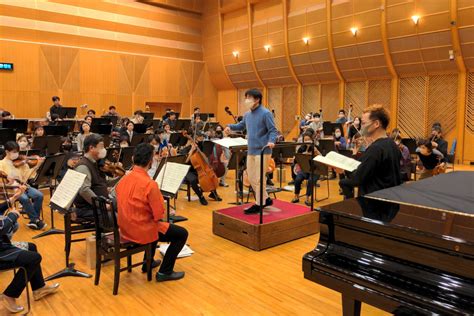 名古屋フィルハーモニー交響楽団 On Twitter 大井剛史さんの指揮で、定期演奏会のリハーサルが始まりました！ まずは、今回ついに世界