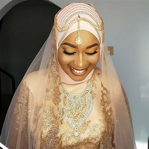 Pin On Hijabi Brides