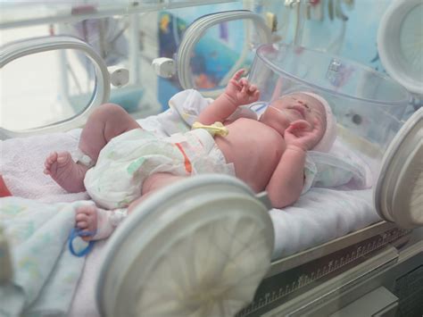 What You Should Know If You Give Birth To A Preterm Baby