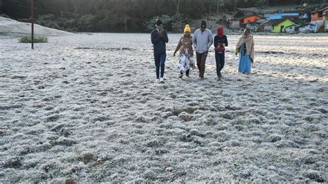 Ooty Records Seasons Lowest Temperature At 1 7 Degree Celsius The Hindu