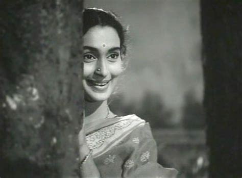 But the fans will be surprised to know that once nutan had slapped actor sanjeev kumar. Nutan in Bandini - Learning and Creativity