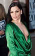 Jessie J looks startlingly slim in bra and trousers before thanking ...