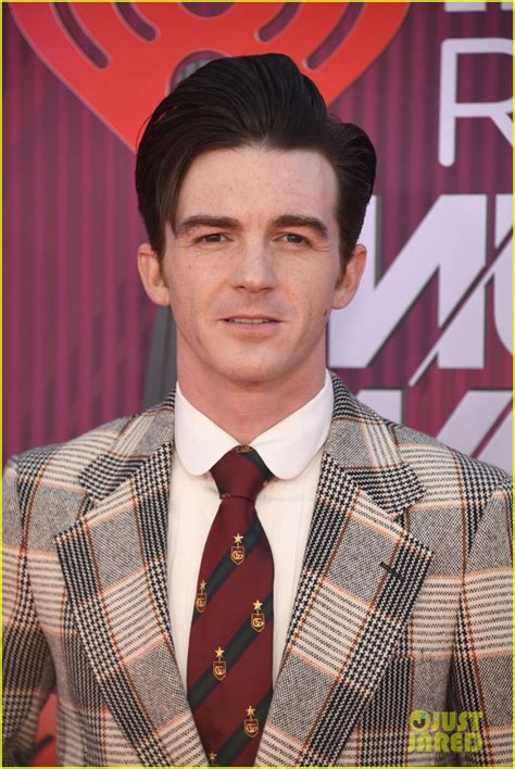 Drake bell arrested on attempted child endangerment charges, pleads not guilty. Drake Bell Sports Plaid Suit for iHeartRadio Music Awards ...