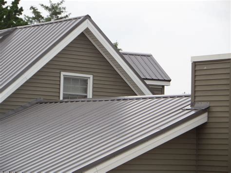 We specialize in metal roofs for commercial & residential. Pole Barns & Metal Roofing in Macon GA | Jackson Metal Roofing