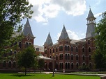 File:Old Main, Baylor University.jpg - Wikipedia