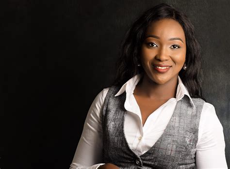 Start Building Your Career by Volunteering on Campus! - Thrive Global