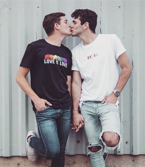 Lgbt Couples Cute Gay Couples Couples In Love Tumblr Gay Men