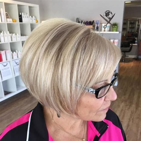 Short Bob Hairstyles For Women Over 60 In 2021 2022 Page 2 Of 8