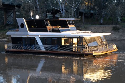 Luxury Modern Houseboats For Hire Murray River Houseboats