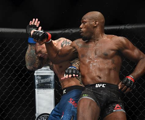 Jones Submits Gane To Claim Ufc Heavyweight Crown Reuters