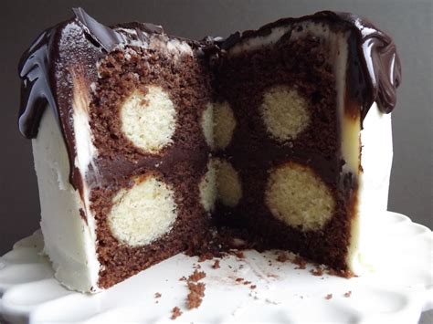 Chocolate And Vanilla Polka Dot Cake