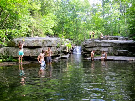 Visit Lake Minnewaska In New York For Outdoor Natural Fun The Journiest