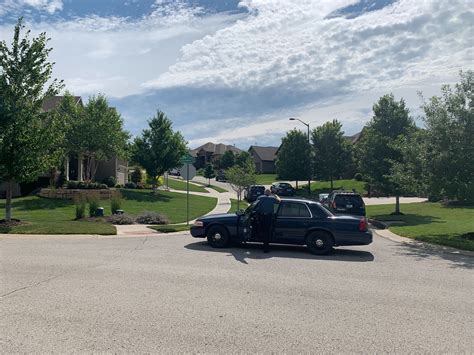 Man, woman dead in apparent murder-suicide after hours-long standoff in