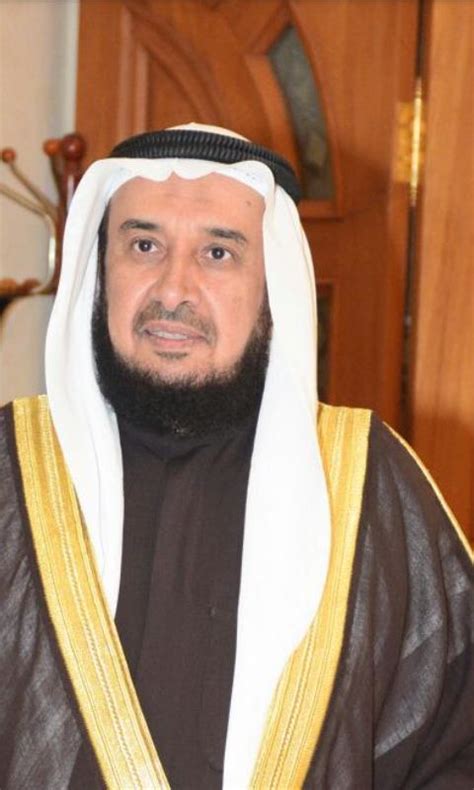 وكان المنتخب السعودي قد تقدم بهدف أول عن طريق مهاجمه الشاب عبدالله الحمدان في الدقيقة 28، بعد أن استغل الخروج الخاطئ لسعد الشيب من مرماه ليضع اللاعب الكرة العرضية برأسه في الشباك. عبدالله الحمدان لاعب الشباب : ‫الشباب يحمي عبدالله الحمدان ...