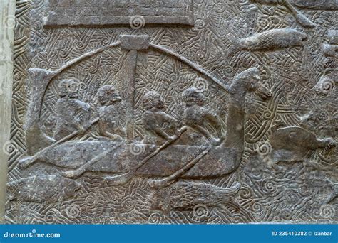 Escultura De Babilonia Antigua Y Asiria De Mesopotamia Foto De Archivo