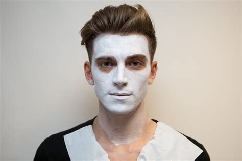Halloween Face Painting Skeleton