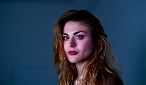 One summer a few years ago, frances bean cobain worked as an intern in the new york offices of rolling stone. Frances Bean Cobain Looking Help For Her Friend's Father ...