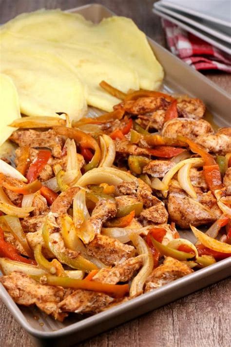 May 29, 2021 · i know we've finally made it to summer when the trees are so full of leaves i can no longer see the little bit of the lake—and we just reached that point! Keto Fajitas! BEST Low Carb Sheet Pan Fajita Idea - Quick ...