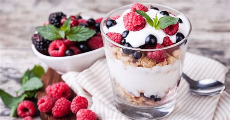 24 Yogurt Desserts Healthy Recipes Insanely Good