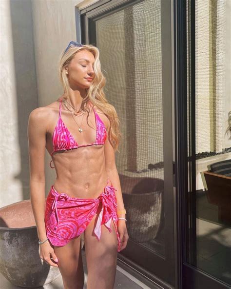 9 Hot Sexy New Cameron Brink Bikini Pics