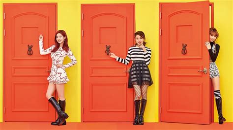 Korea Korean Kpop Idol Girl Group Band Twices Knock Knock Fashion