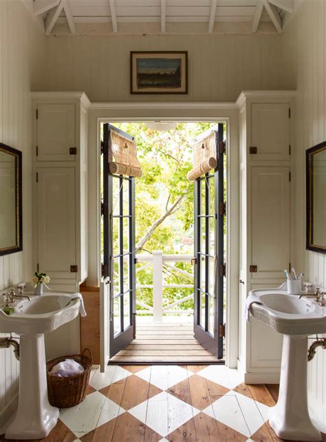 A Mill Valley Home By Gil Schafer And Rita Konig Cottage Bathroom