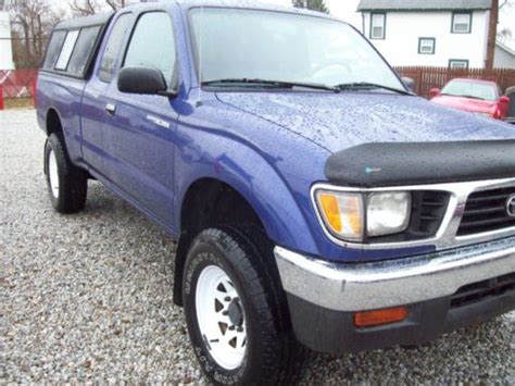 1995 toyota tacoma 4 door. Buy used 1995 Toyota Tacoma DLX Extended Cab Pickup 2-Door ...