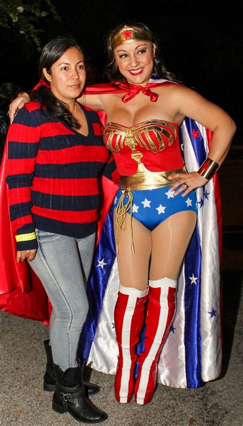 Wonder Woman Wonder Woman Cosplay Wonder Woman Girl Pictures