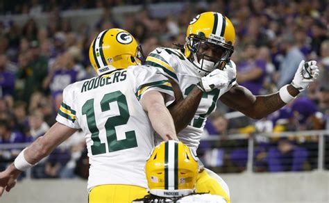 Aaron Rodgers Davante Adams Selected For Pro Bowl Football