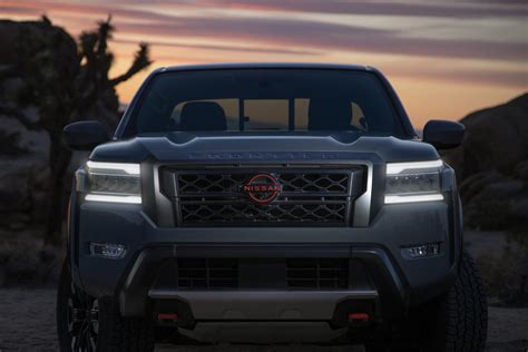 2022 Nissan Frontier Review Trims Specs Price New Interior