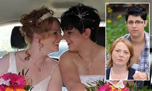 lesbian honeymooners claim thomson holidays discriminated against them daily mail online