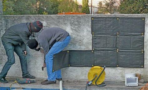 Le tuyau en pvc s'utilise principalement pour les évacuations des eaux usées où il a supplanté le plomb. Réception et installation du mur végétal d'extérieur | À Voir