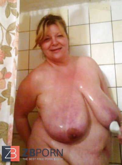 Granny Nude In The Shower Zb Porn