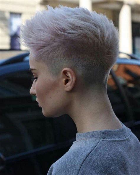 15 Tomboy Short Hairstyles To Look Unique And Dashing