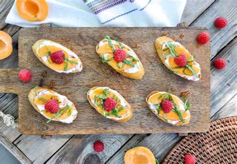 The Best Bruschetta With Summer Fruit Recipe To Try Now California Grown