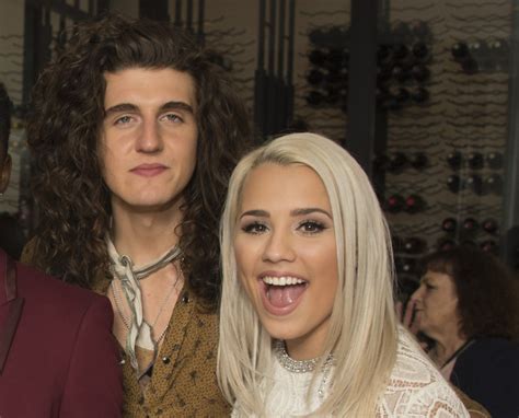 american idol makes a love connection gabby barrett and cade foehner parade