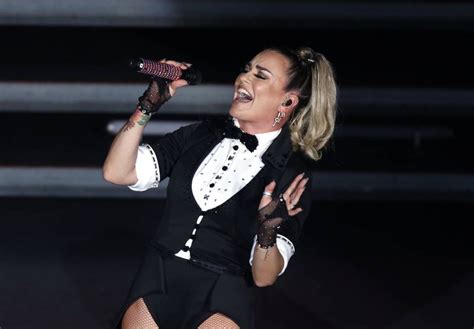 Simple Science: How to Make a Volcano with Kids