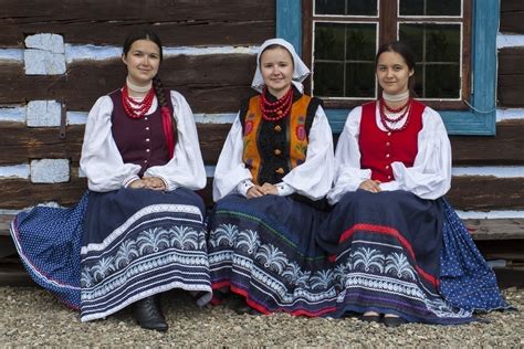 Song and dance group revive traditions of Lemko ethnic ...